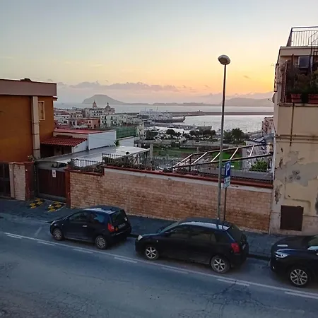 Giannas * Pozzuoli
